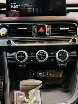 جێنسس G70